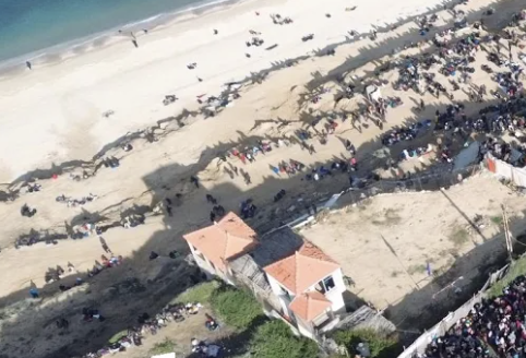 Trump Proposes Moving Palestinians Out of Gaza and “Cleaning Out” the Territory